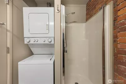 210 3rd Avenue S #2C, Seattle, WA 98104 - Photo 33