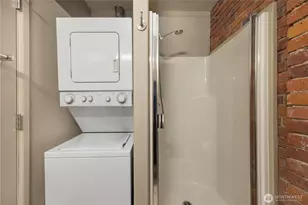 210 3rd Ave S, Seattle, WA 98104 - Photo 33