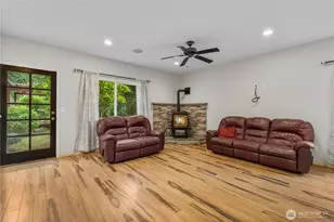 6410 221st Ave NE, Granite Falls, WA 98252 - Photo 9