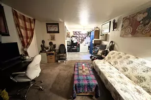 2903 E Union St, Seattle, WA 98122 - Photo 3