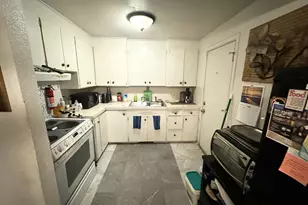 2903 E Union St, Seattle, WA 98122 - Photo 9