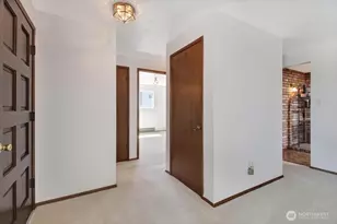 21704 88th Dr NE, Arlington, WA 98223 - Photo 9