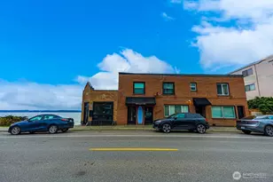 4027 Beach Dr SW, Seattle, WA 98116 - Photo 15