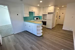 4027 Beach Dr SW, Seattle, WA 98116 - Photo 7