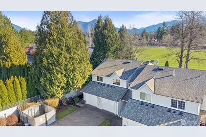 315 E Park Street #A20, North Bend, WA 98045 - Photo 1