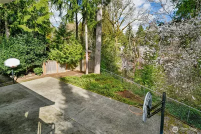 18722 56th Avenue NE, Kenmore, WA 98028 - Photo 19