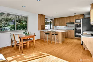 18722 56th Ave NE, Kenmore, WA 98028 - Photo 5