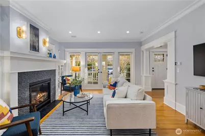 426 Smith Street, Seattle, WA 98109 - Photo 7