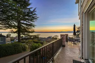 2803 Magnolia Blvd W, Seattle, WA 98199 - Photo 35