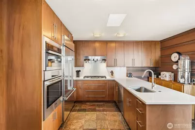 2103 Steilacoom Boulevard, Steilacoom, WA 98388 - Photo 25