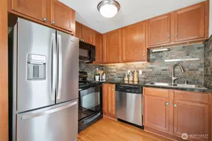 6325 42nd Ave SW, Seattle, WA 98136 - Photo 9