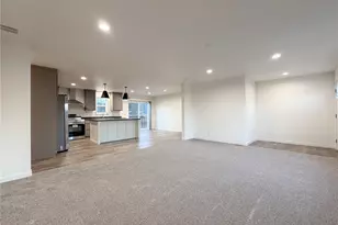4554 Windemere St, Longview, WA 98632 - Photo 3