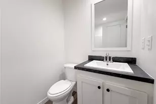 4554 Windemere St, Longview, WA 98632 - Photo 9