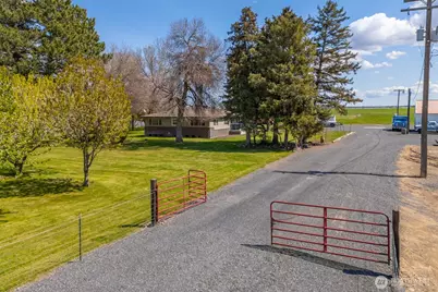 11627 Road K NE, Moses Lake, WA 98837 - Photo 1