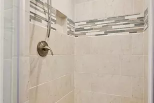 381 E Island Lake Dr, Shelton, WA 98584 - Photo 17