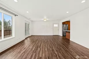 381 E Island Lake Dr, Shelton, WA 98584 - Photo 5