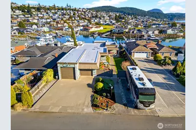 1911 Bay Place, Anacortes, WA 98221 - Photo 7