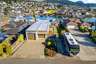 1911 Bay Pl, Anacortes, WA 98221 - Photo 7