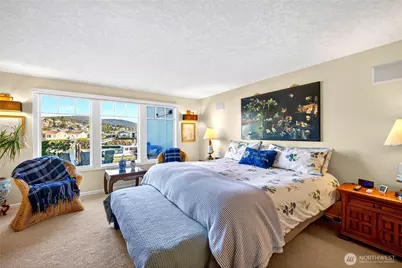 1911 Bay Place, Anacortes, WA 98221 - Photo 23