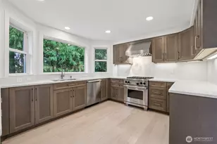 15732 111th Ave NE, Bothell, WA 98011 - Photo 9