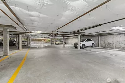 132 NE 95th Street #B309, Seattle, WA 98115 - Photo 29