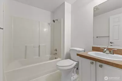 132 NE 95th Street #B309, Seattle, WA 98115 - Photo 25