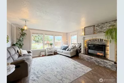 242 Agnew Parkway, Port Angeles, WA 98362 - Photo 3