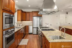 6577 102nd Ave NE, Kirkland, WA 98033 - Photo 7