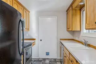 21144 31st Ave S, SeaTac, WA 98198 - Photo 9