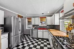 311 S Perkins St, Buckley, WA 98321 - Photo 9