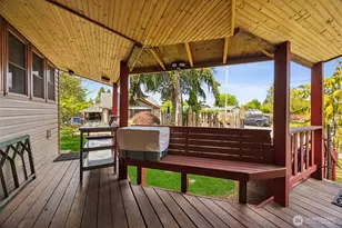 311 S Perkins St, Buckley, WA 98321 - Photo 25