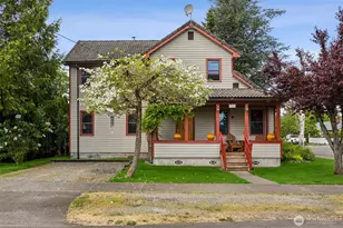 311 S Perkins St, Buckley, WA 98321 - Photo 1