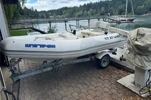 6490 NE Monte Vista Dr, Bainbridge Island, WA 98110 - Photo 27