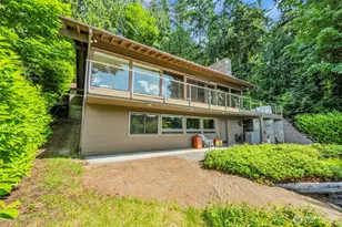 6490 NE Monte Vista Dr, Bainbridge Island, WA 98110 - Photo 29