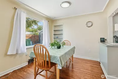 2521 W Walton Avenue, Spokane, WA 99205 - Photo 5