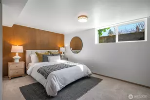 3515 NE 42nd St, Seattle, WA 98105 - Photo 27