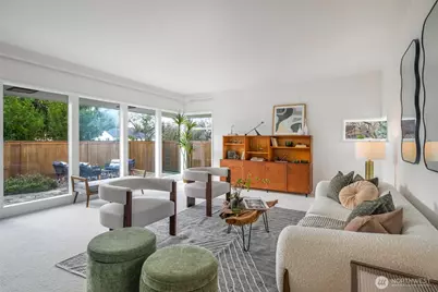 3515 NE 42nd Street, Seattle, WA 98105 - Photo 3