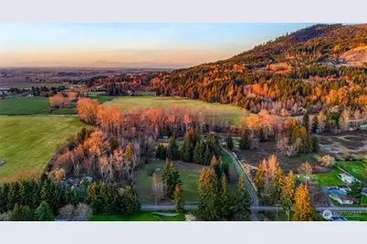 3772 E Hoff Road, Everson, WA 98247 - Photo 3