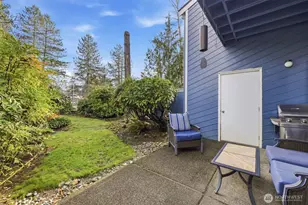 25433 213th Ave SE, Maple Valley, WA 98038 - Photo 3