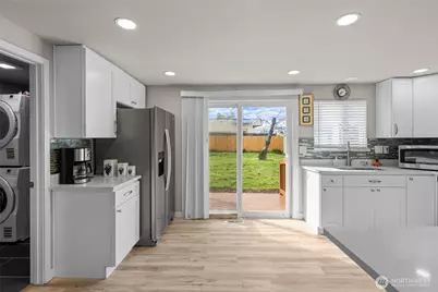 10506 Occident Street SW, Lakewood, WA 98499 - Photo 9