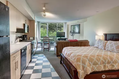 1100 106th Avenue NE #902, Bellevue, WA 98004 - Photo 39