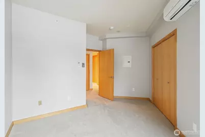 1100 106th Avenue NE #902, Bellevue, WA 98004 - Photo 15