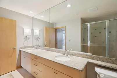 1100 106th Avenue NE #902, Bellevue, WA 98004 - Photo 27