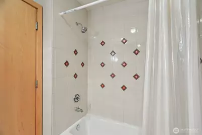 1100 106th Avenue NE #902, Bellevue, WA 98004 - Photo 27