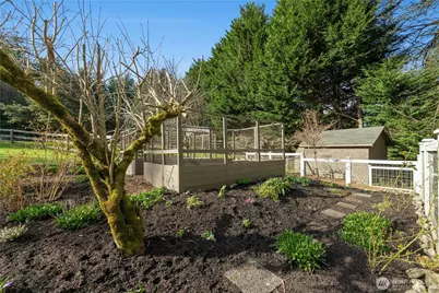 5256 Old Mill Road NE, Bainbridge Island, WA 98110 - Photo 27