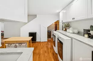 5256 Old Mill Rd NE, Bainbridge Island, WA 98110 - Photo 21