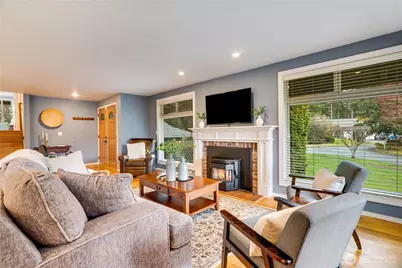 11501 Cloverdale Court SW, Lakewood, WA 98499 - Photo 5