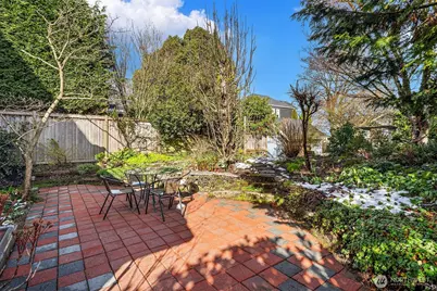 310 21st Avenue E, Seattle, WA 98112 - Photo 27