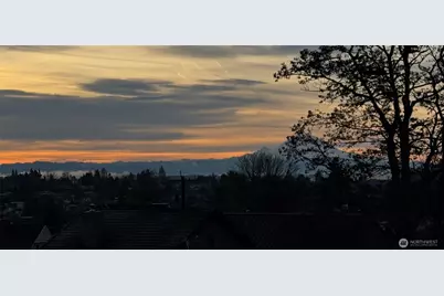 310 21st Avenue E, Seattle, WA 98112 - Photo 33