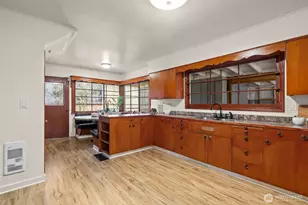 54307 Mountain Hwy E, Elbe, WA 98330 - Photo 13